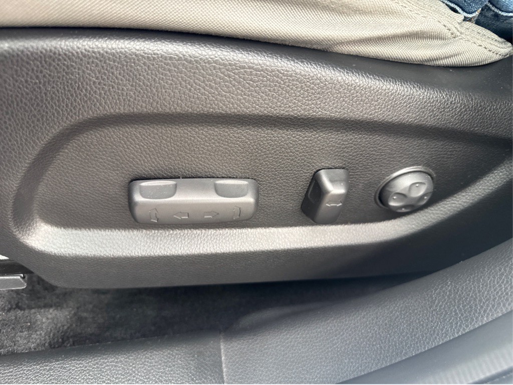 2018 Hyundai Santa Fe Image 23