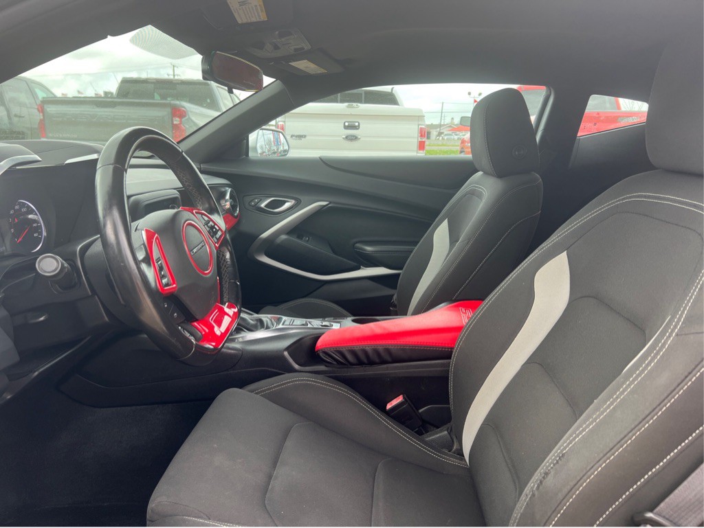 2016 Chevrolet Camaro Image 15