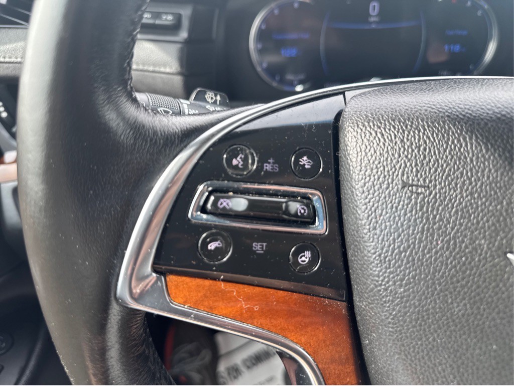 2016 Cadillac Escalade Image 23