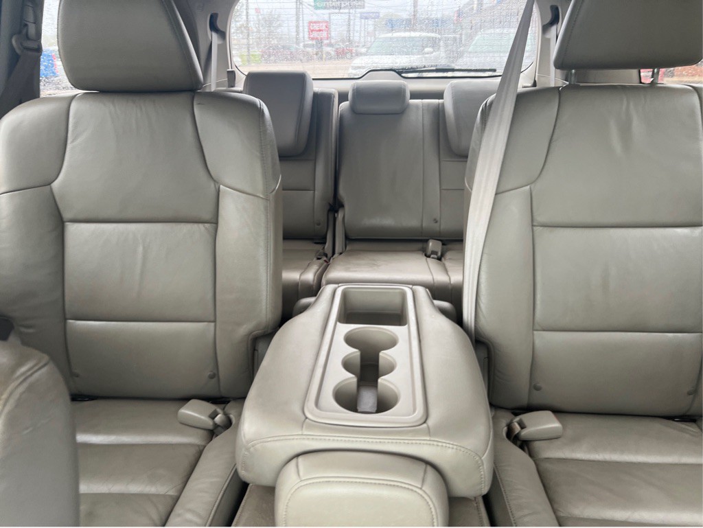 2013 Honda Odyssey Image 14