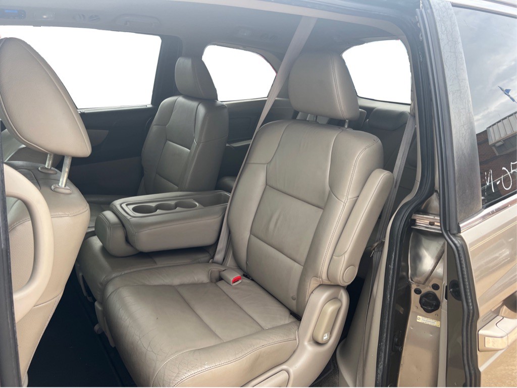 2013 Honda Odyssey Image 19
