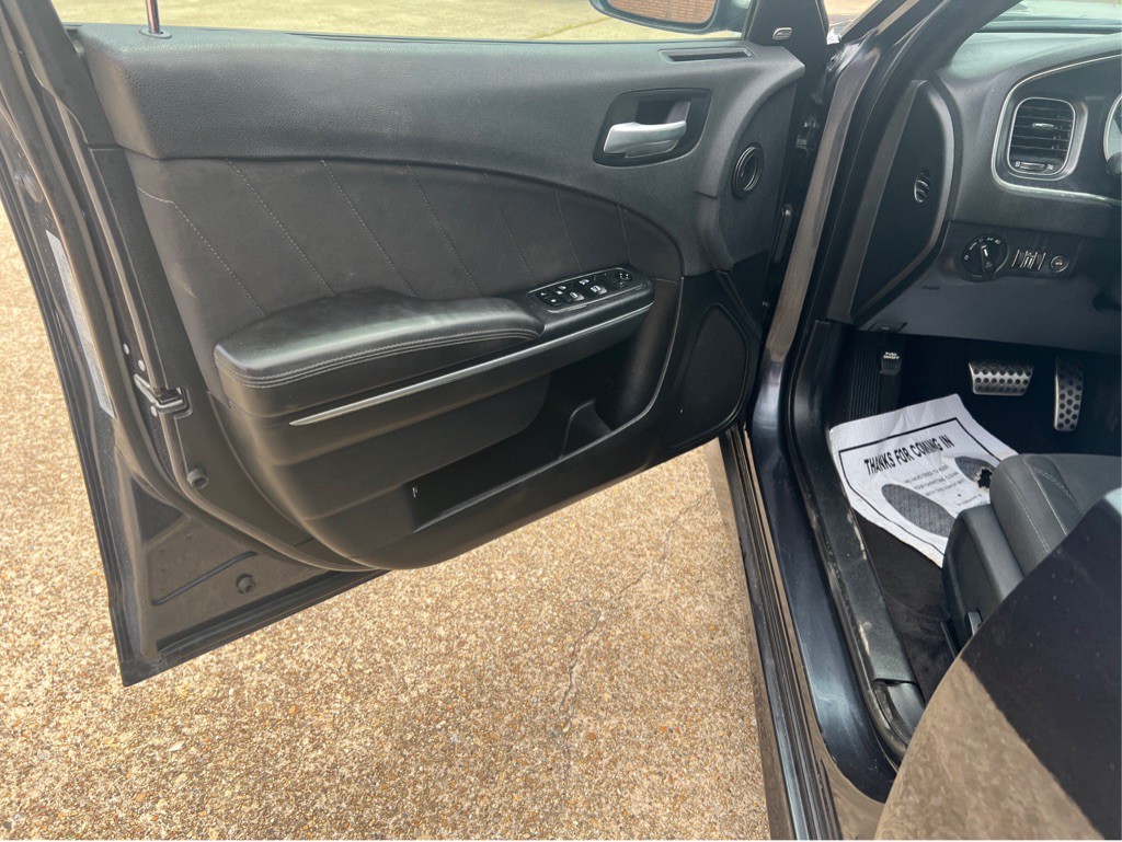 2018 Dodge Charger Image 23