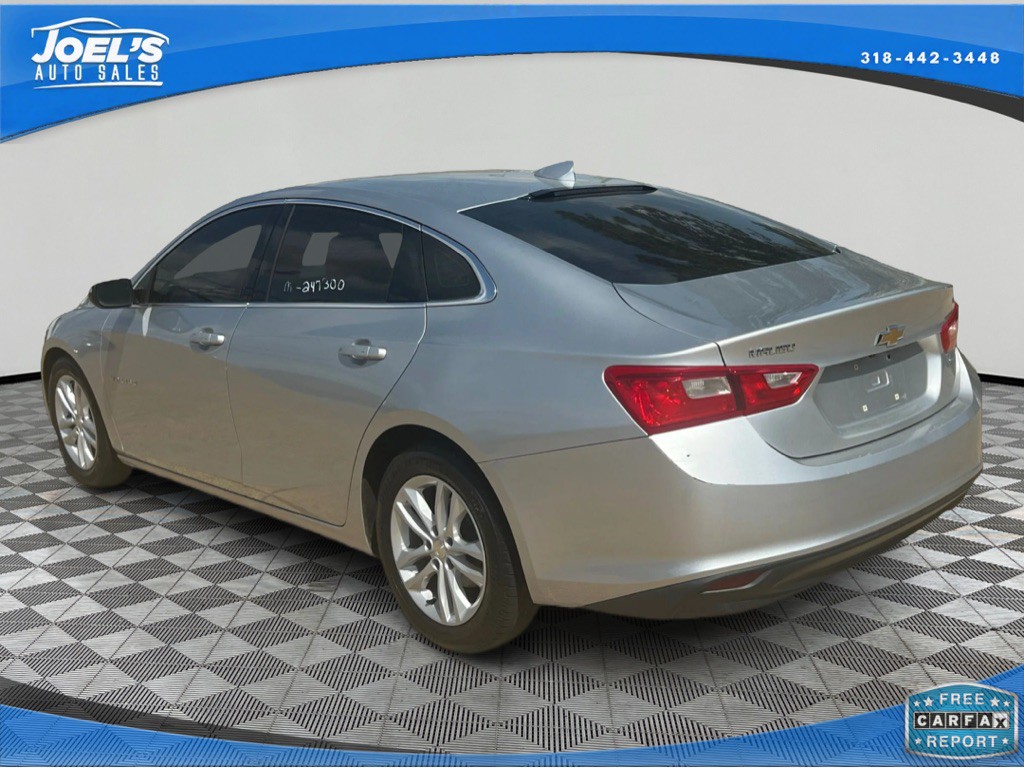 2016 Chevrolet Malibu Image 4