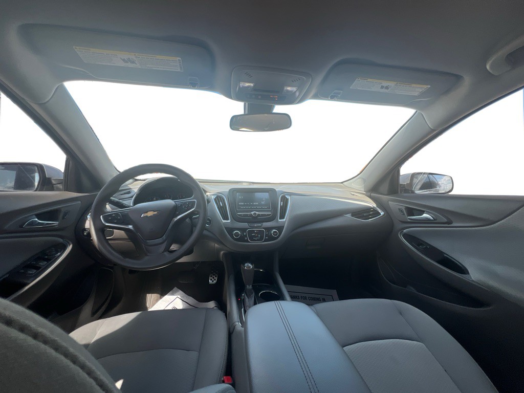 2016 Chevrolet Malibu Image 25