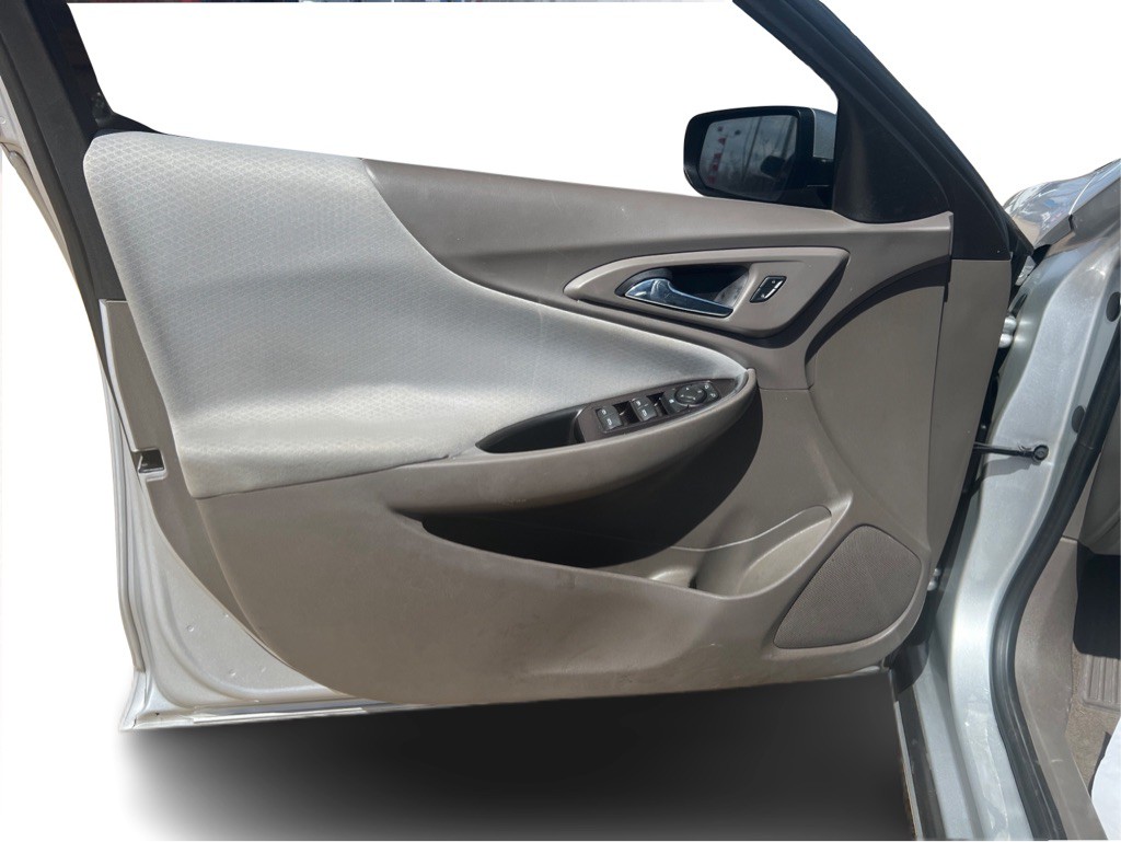 2016 Chevrolet Malibu Image 27