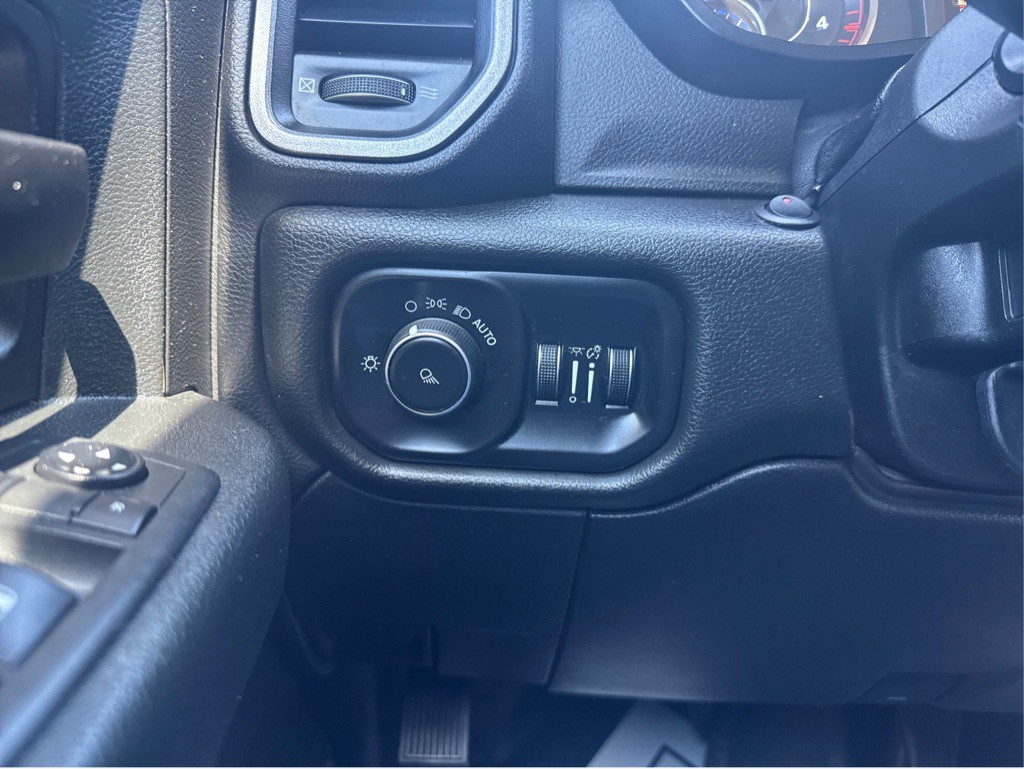 2020 RAM 3500 Image 20