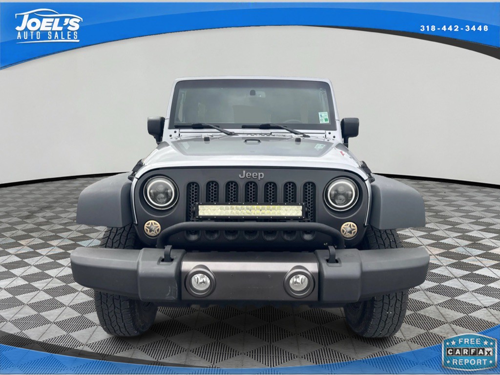 2016 Jeep Wrangler Unlimited Image 2