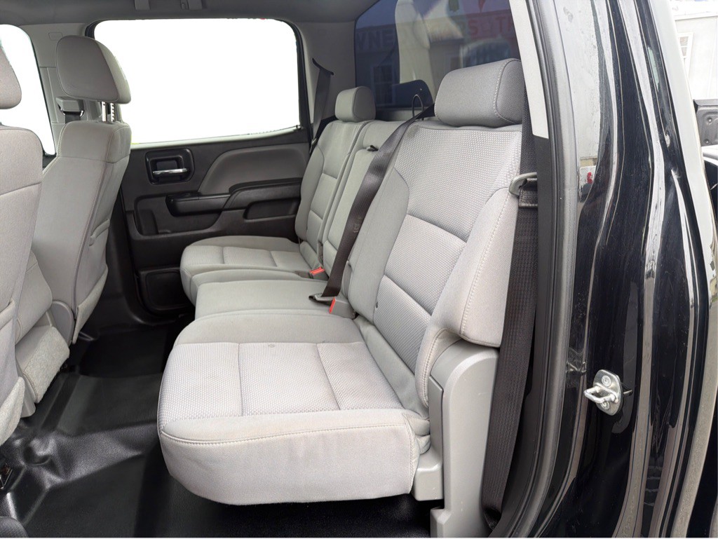 2018 Chevrolet Silverado 1500 Image 9