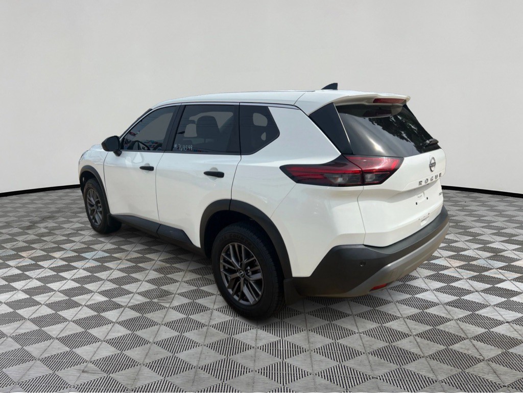 2023 Nissan Rogue Image 4