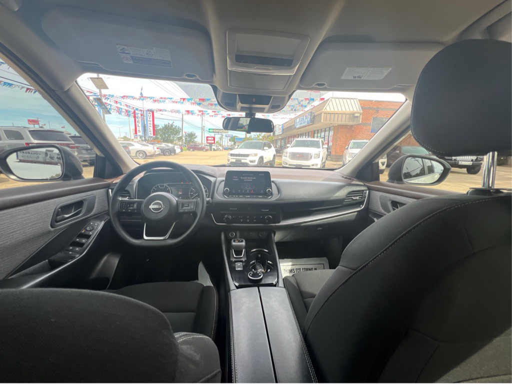 2023 Nissan Rogue Image 10