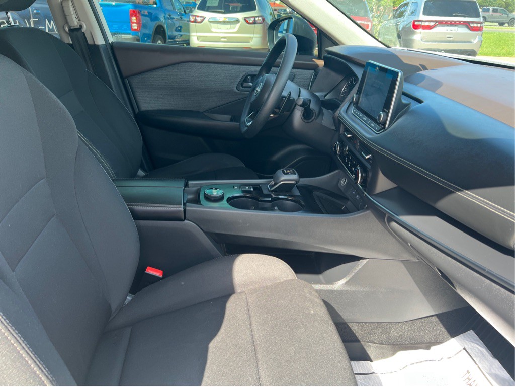 2023 Nissan Rogue Image 12