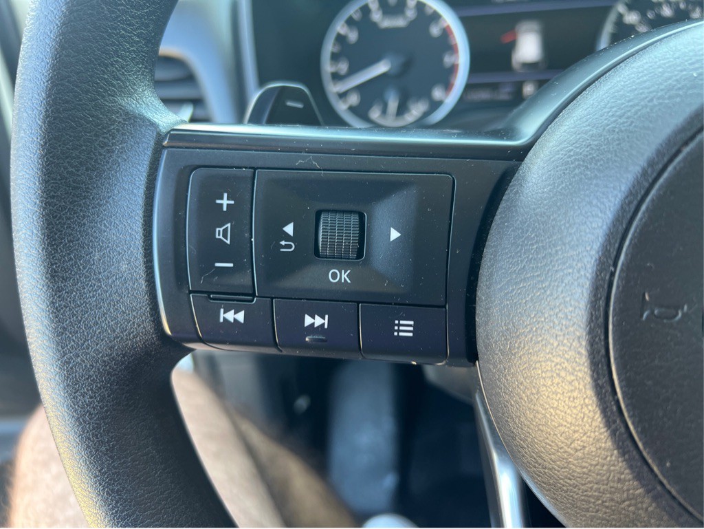 2023 Nissan Rogue Image 13