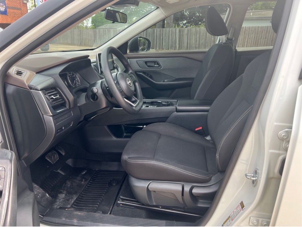 2023 Nissan Rogue Image 17