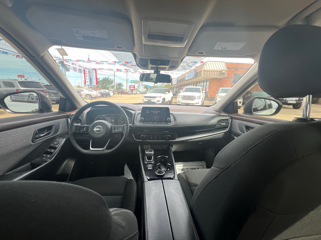 2023 Nissan Rogue Image 24