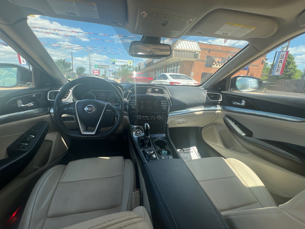 2020 Nissan Maxima Image 18