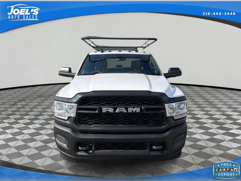 2022 RAM 3500 Image 2