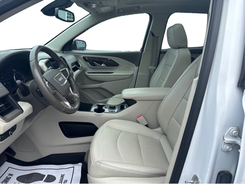 2020 GMC Terrain Image 9