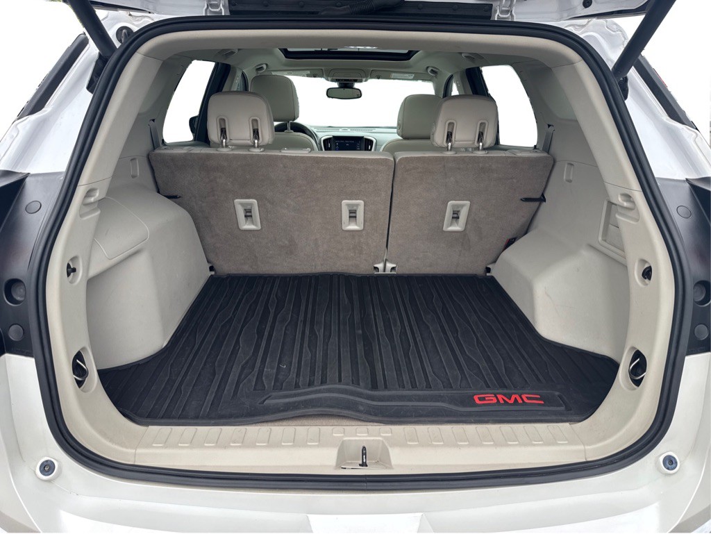 2020 GMC Terrain Image 14