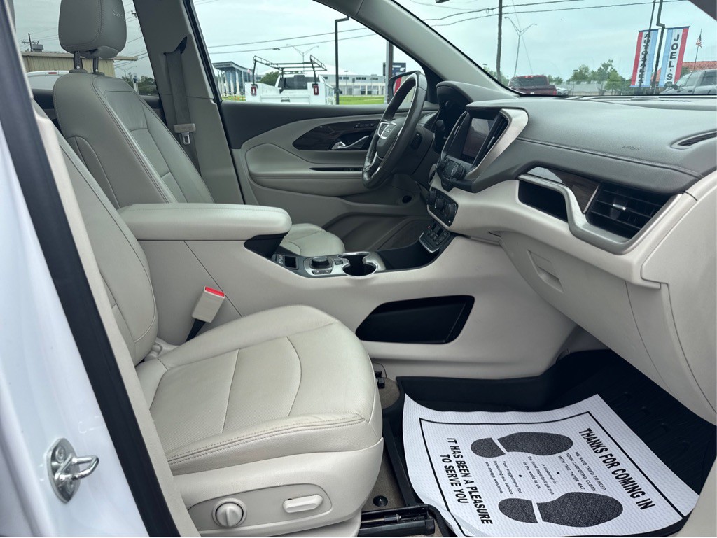 2020 GMC Terrain Image 18