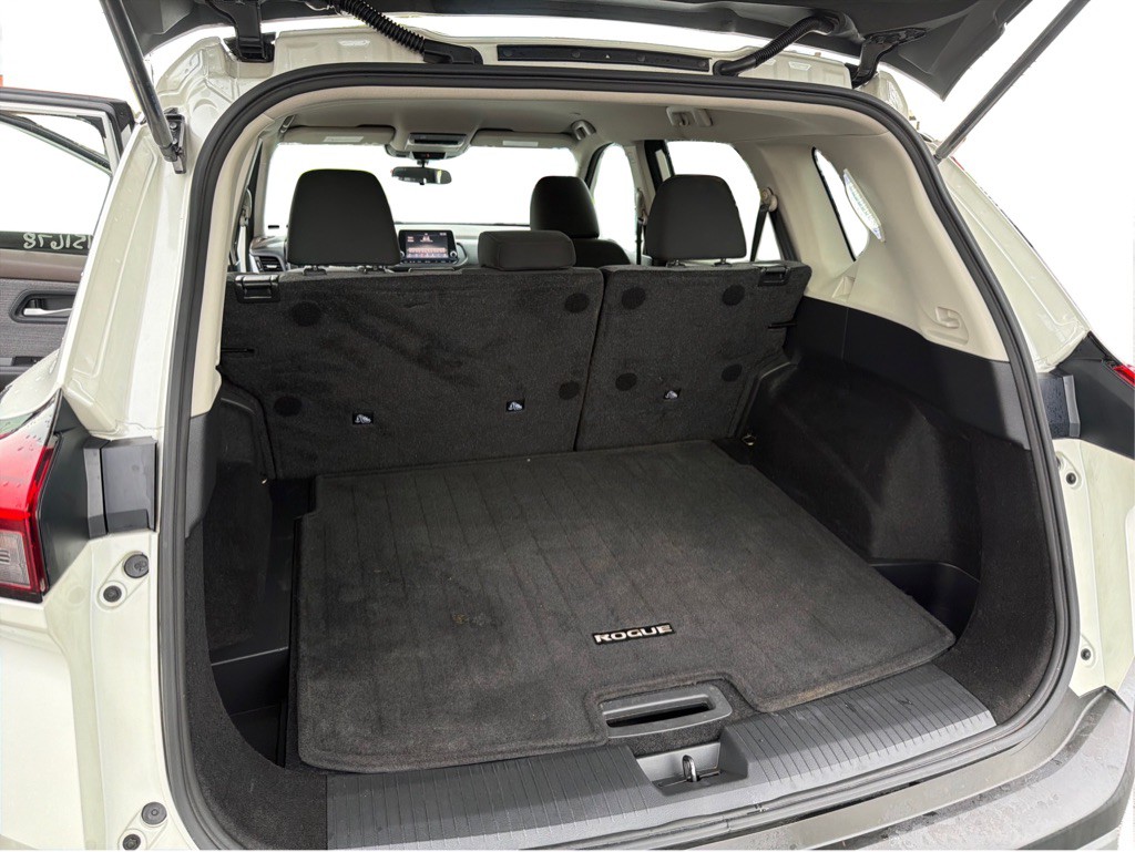 2023 Nissan Rogue Image 9