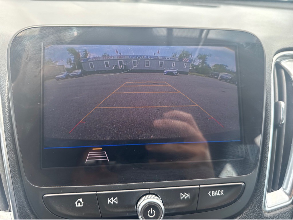 2020 Chevrolet Malibu Image 15