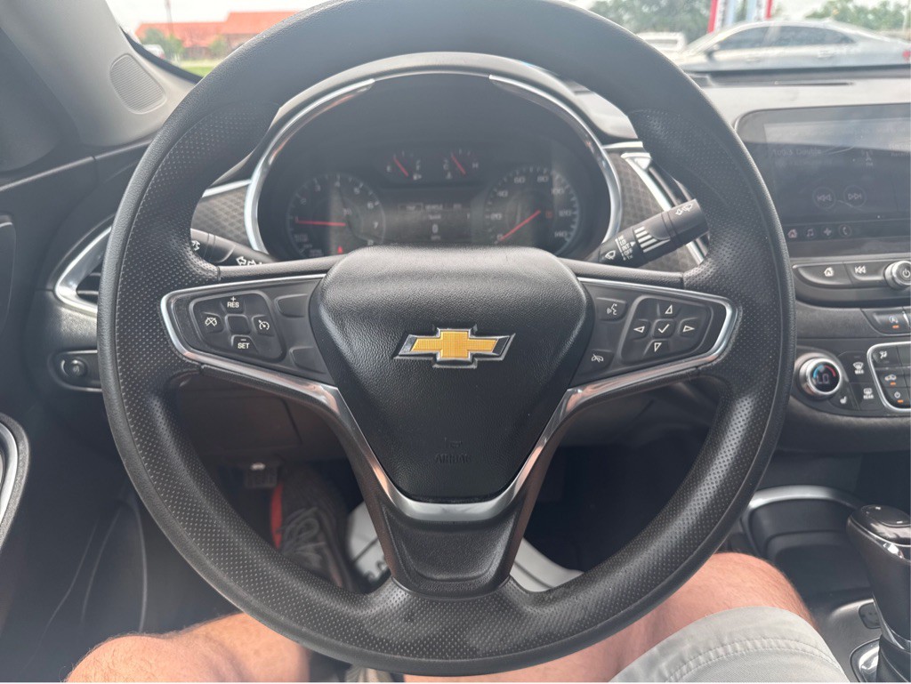 2020 Chevrolet Malibu Image 17