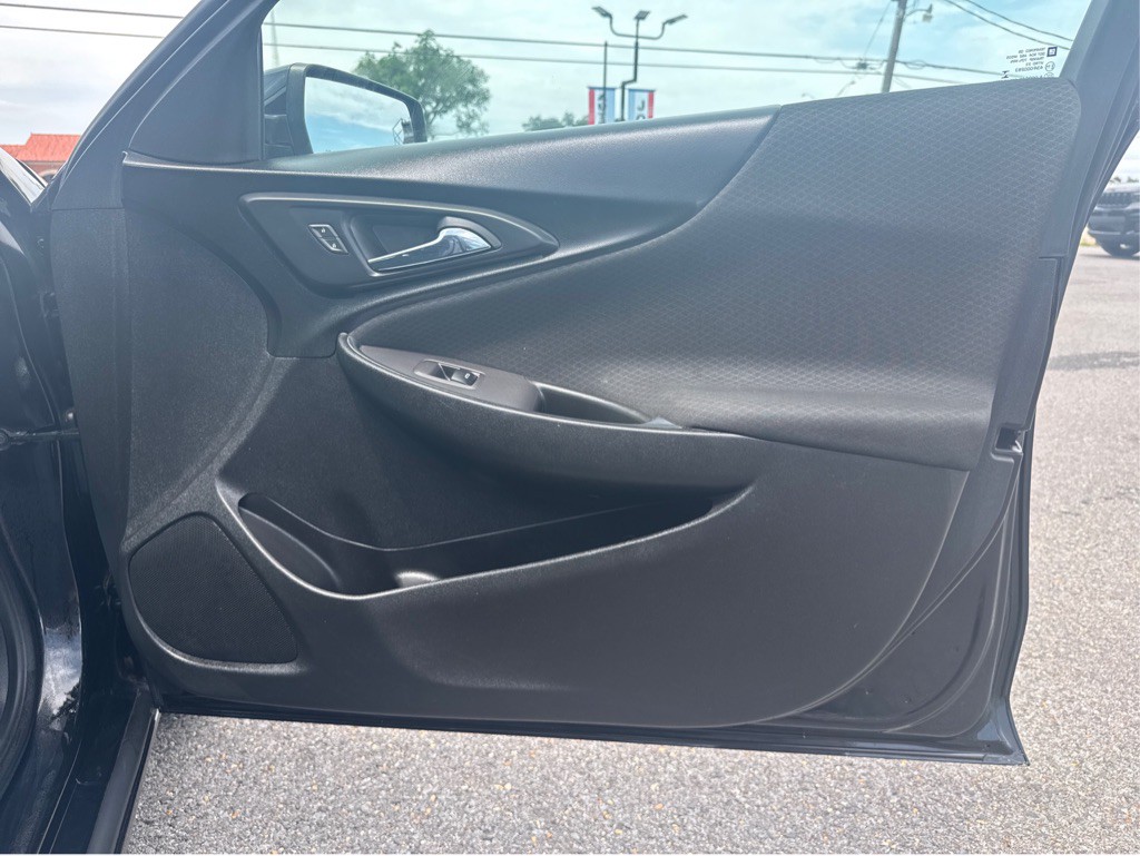 2020 Chevrolet Malibu Image 26
