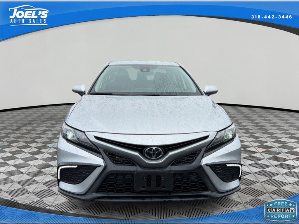 2022 Toyota Camry Image 2