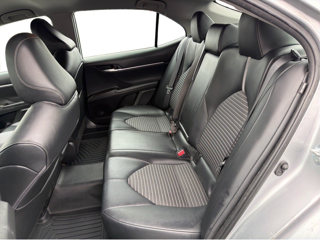 2022 Toyota Camry Image 10