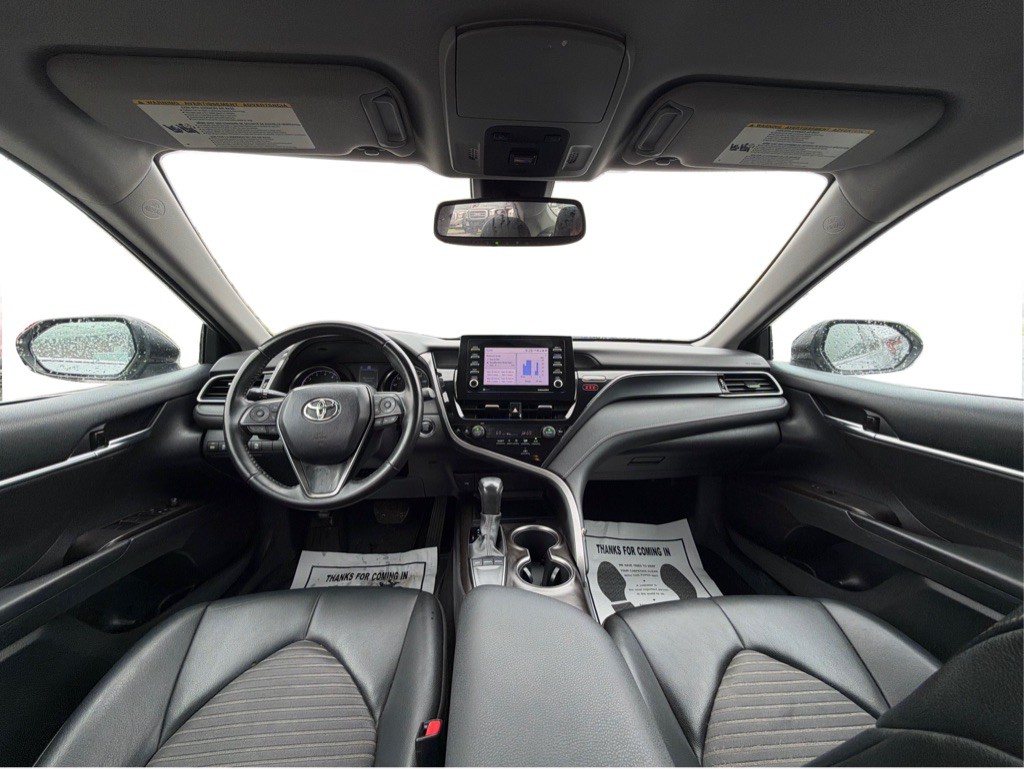 2022 Toyota Camry Image 12