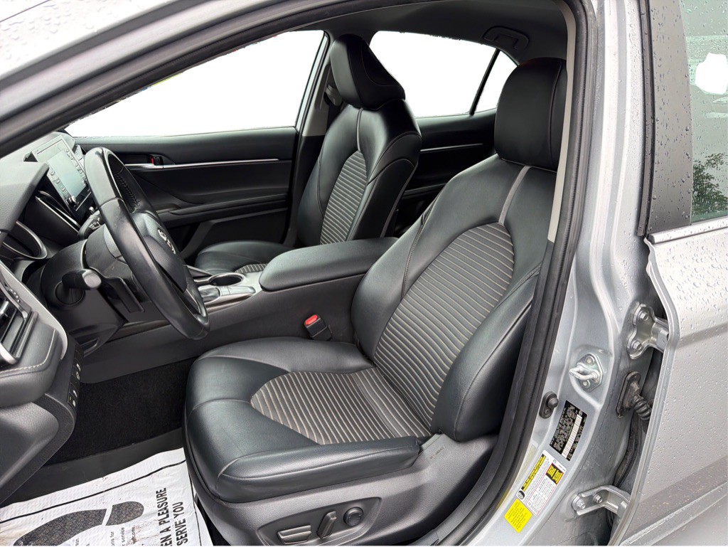 2022 Toyota Camry Image 14