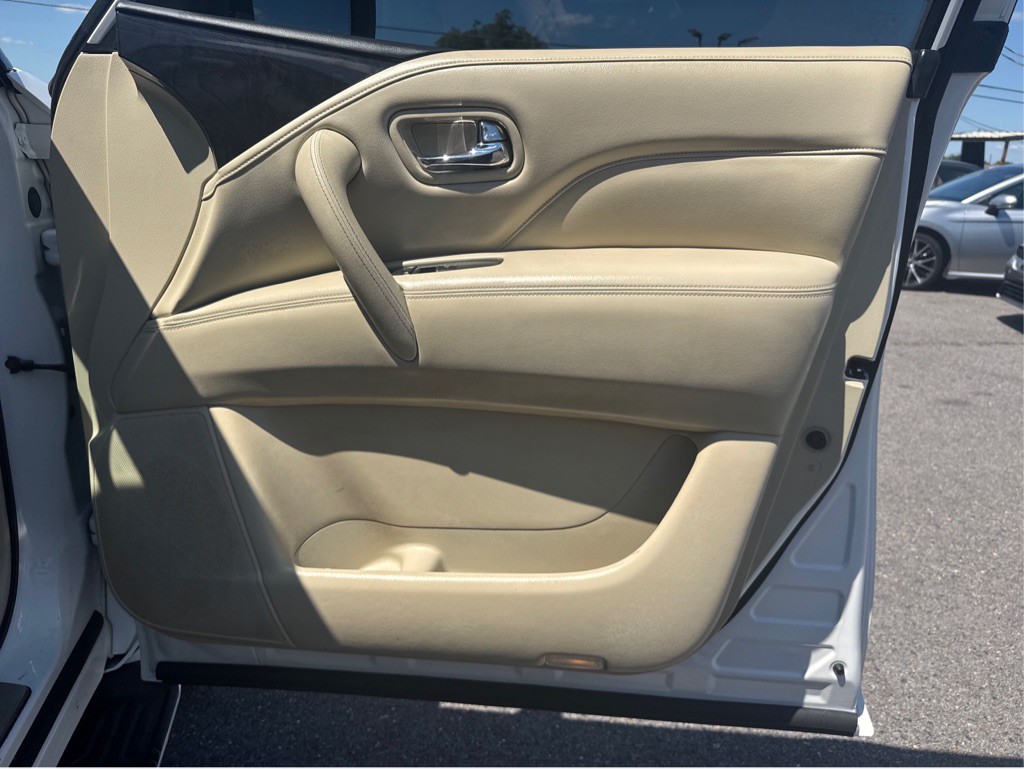 2020 INFINITI QX80 Image 30