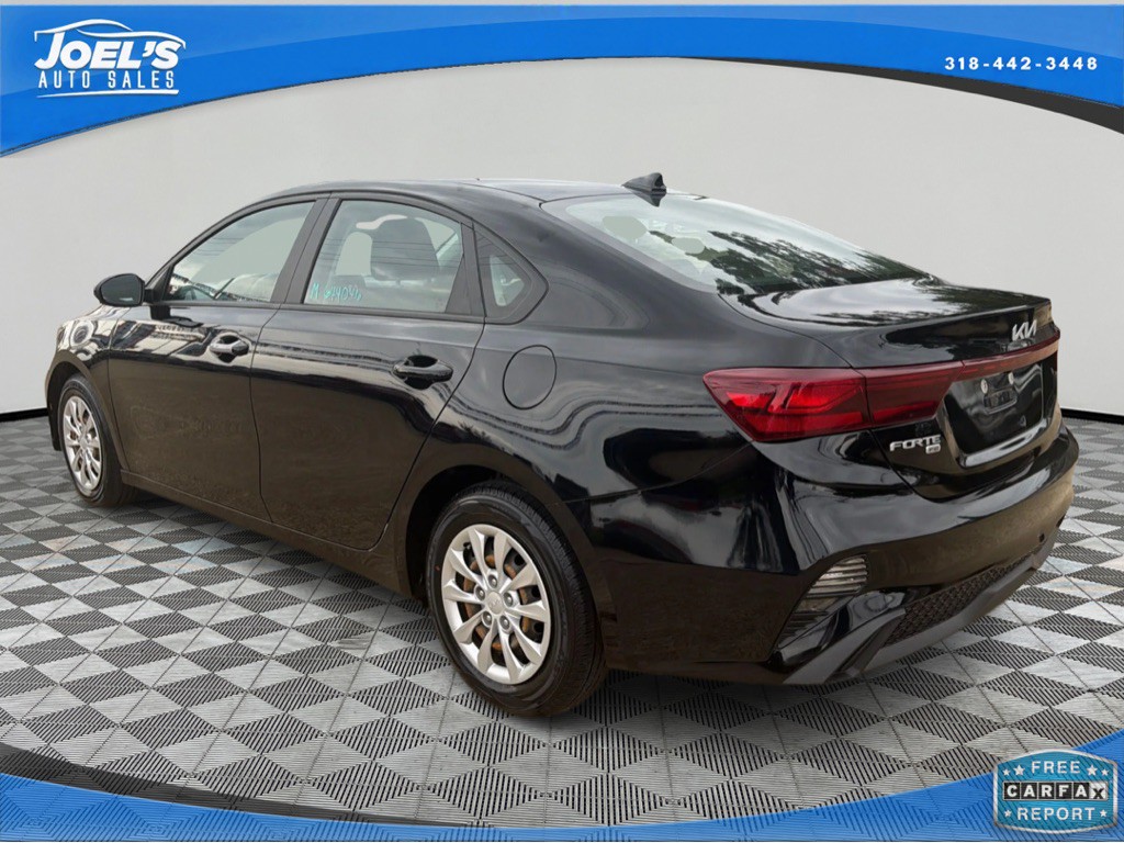 2023 Kia Forte Image 5