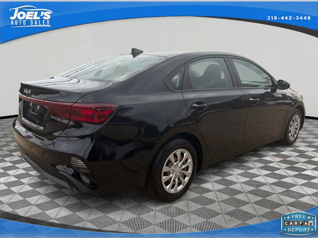 2023 Kia Forte Image 7