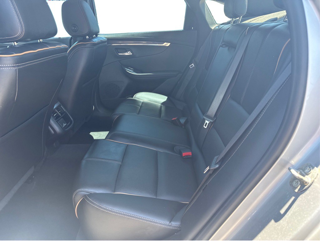 2019 Chevrolet Impala Image 13