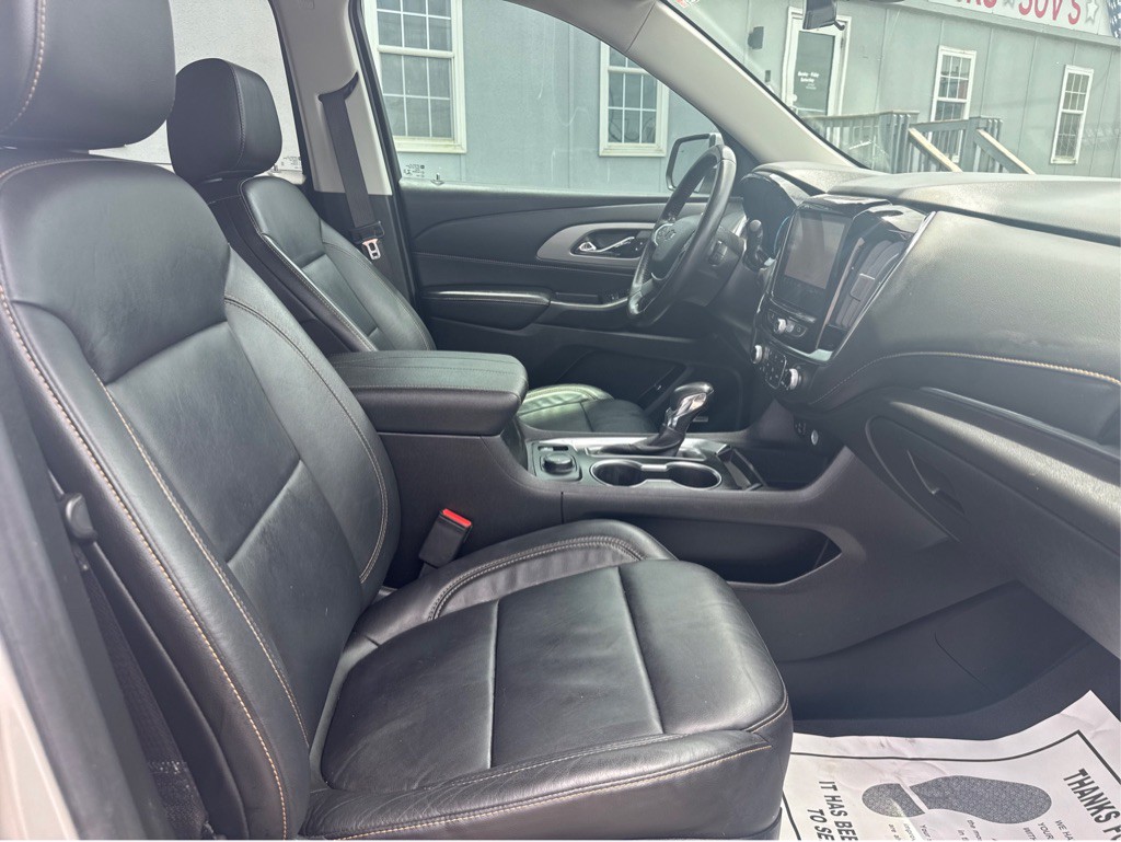 2021 Chevrolet Traverse Image 14