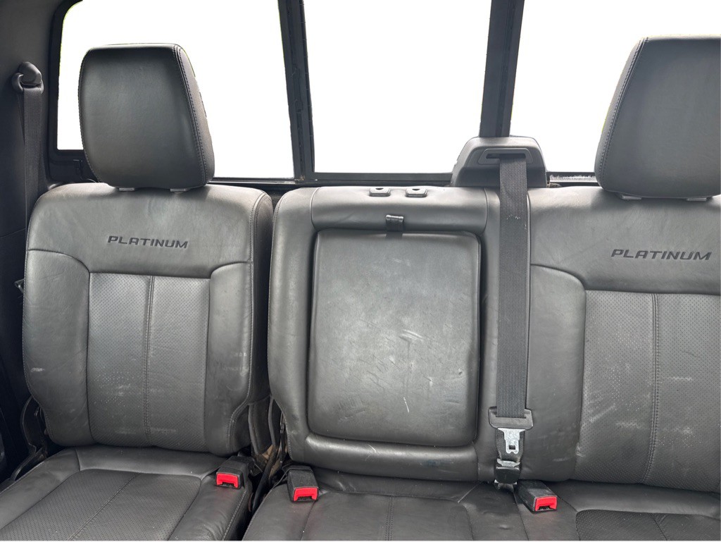 2015 Ford F-250 Image 12