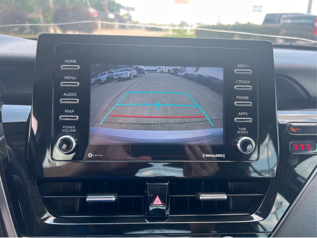 2021 Toyota Camry Image 9