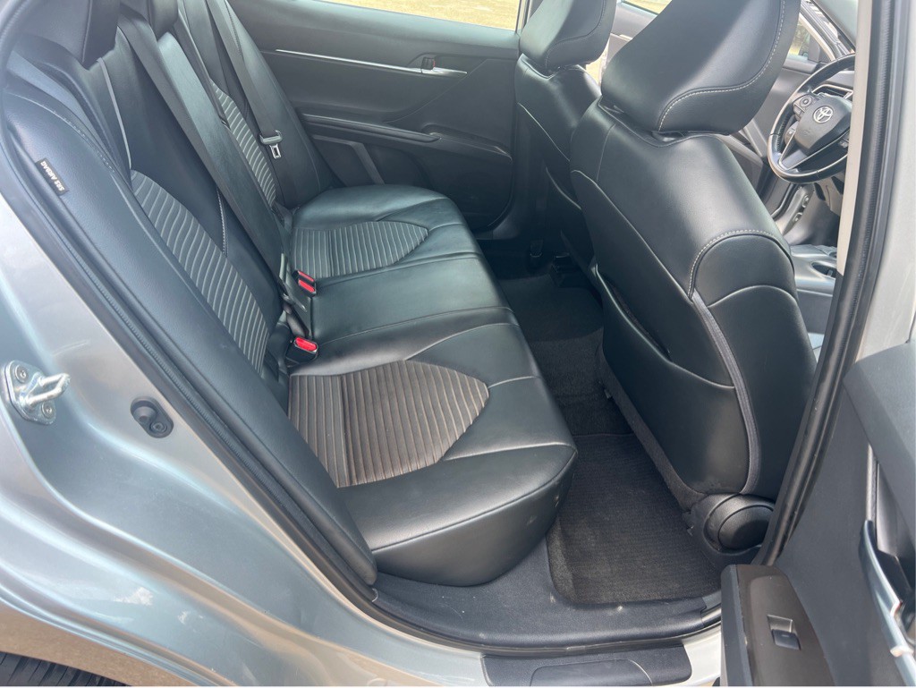 2021 Toyota Camry Image 10