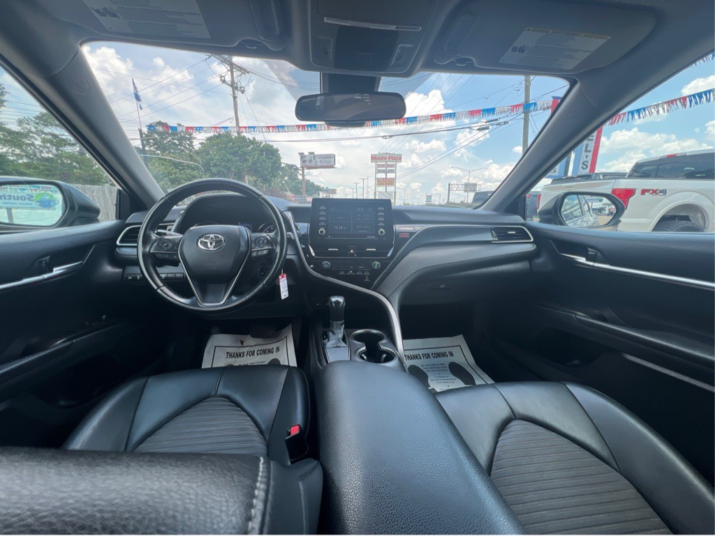 2021 Toyota Camry Image 12