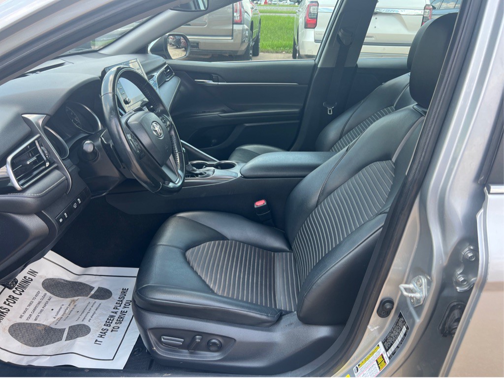 2021 Toyota Camry Image 14
