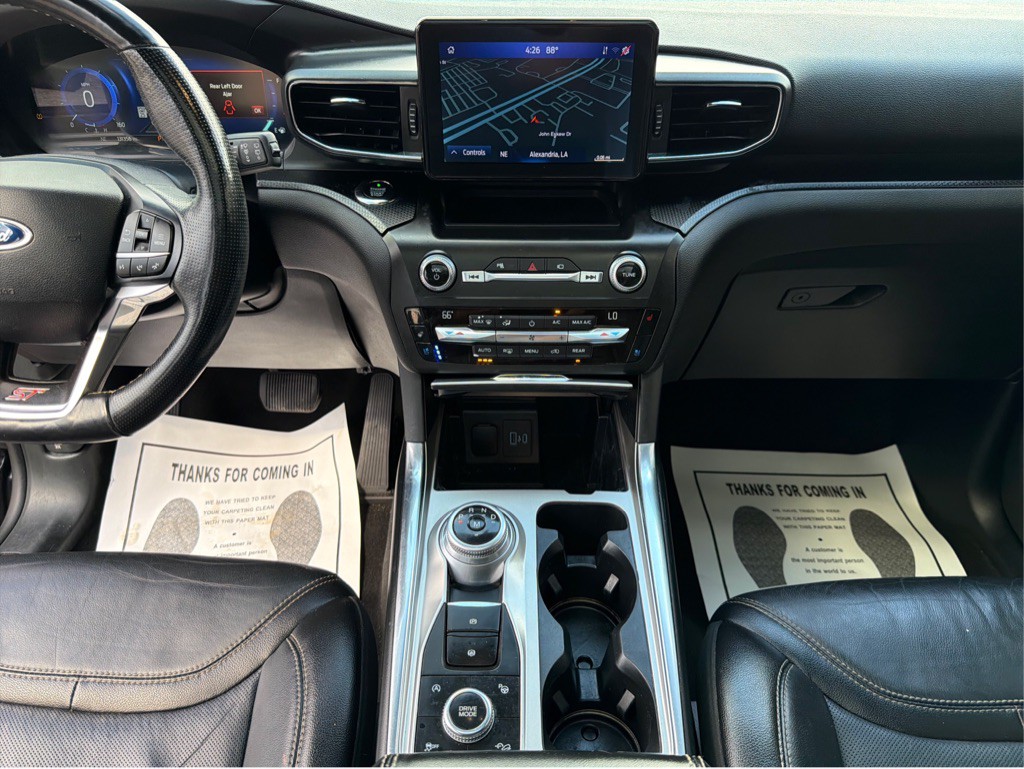 2020 Ford Explorer Image 13