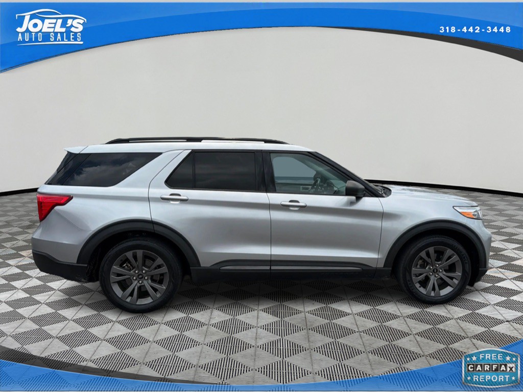 2021 Ford Explorer Image 8