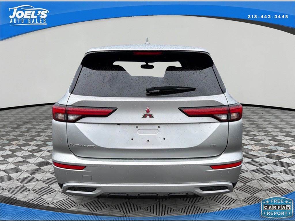 2022 Mitsubishi Outlander Image 5