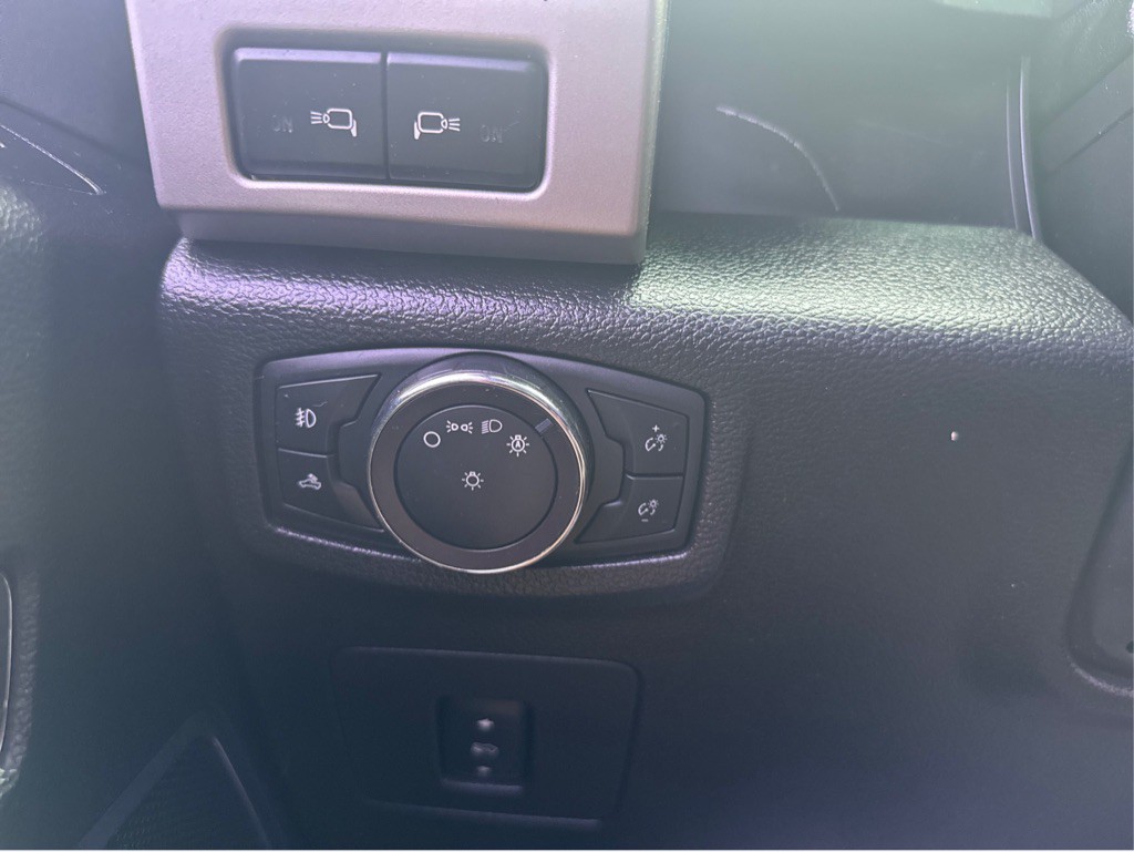 2017 Ford F-150 Image 22