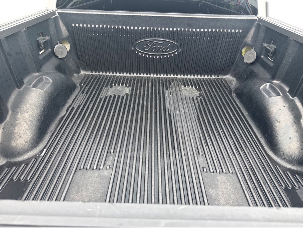 2017 Ford F-150 Image 23