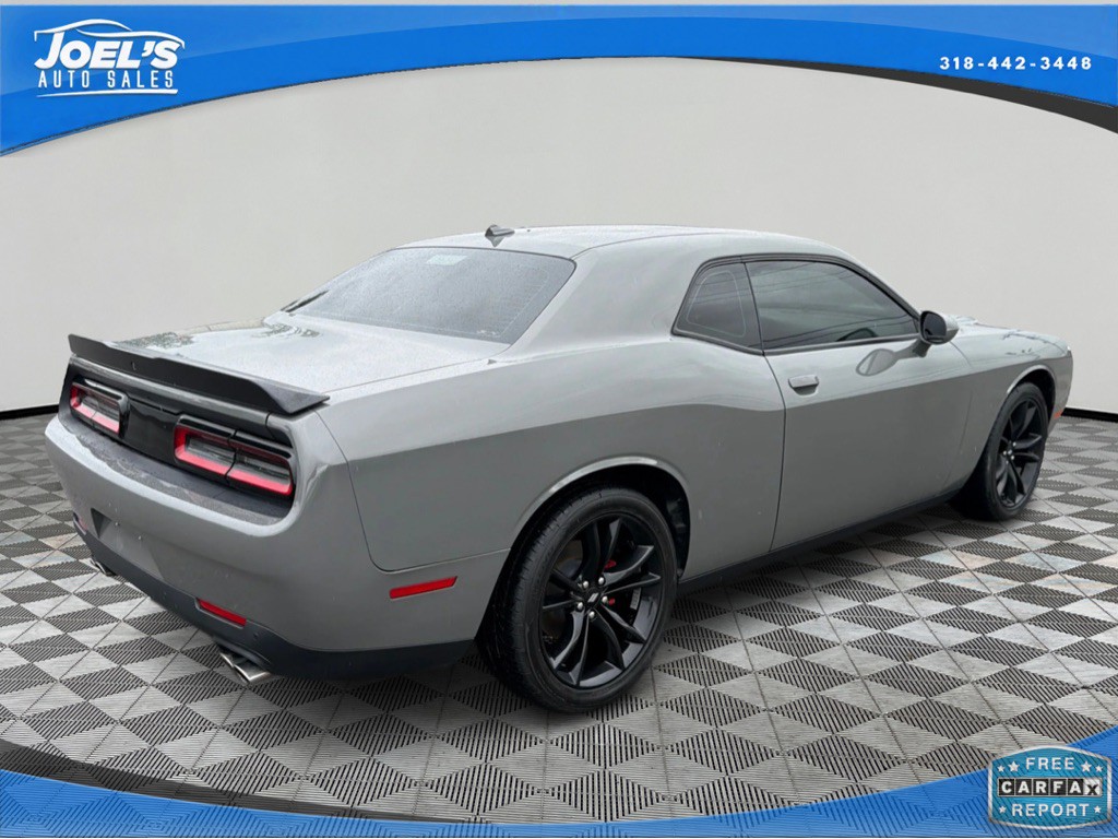 2018 Dodge Challenger Image 7