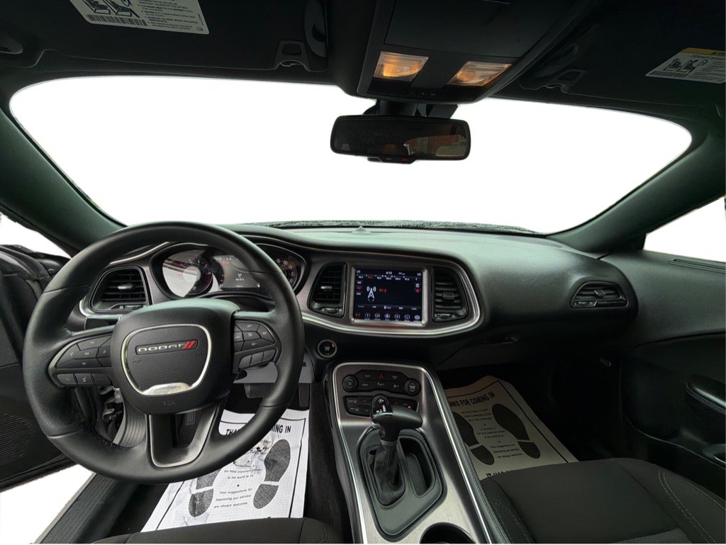 2018 Dodge Challenger Image 11