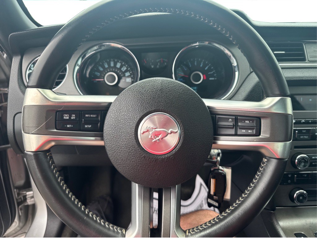 2014 Ford Mustang Image 18