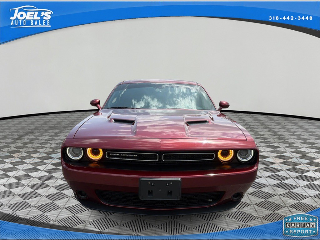 2019 Dodge Challenger Image 2